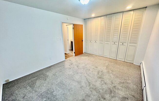 2 beds, 1 bath, 1,000 sqft, $1,295, Unit 101