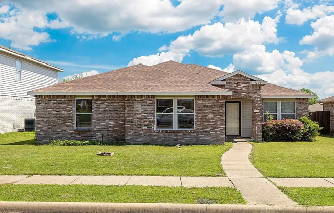 1435 GREENBROOK DR