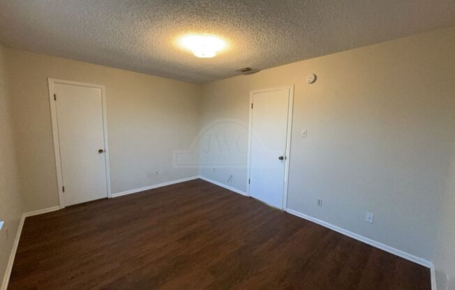 2 beds, 1 bath, $795, Unit 810 N. 5th St Unit B