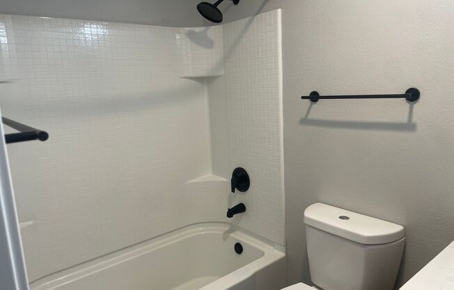 1 bed, 1 bath, 495 sqft, $2,730, Unit F-223