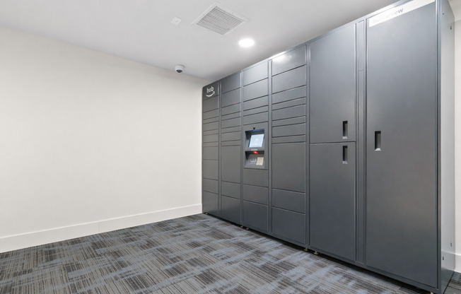 1 bed, 1 bath, 429 sqft, $1,582, Unit 208