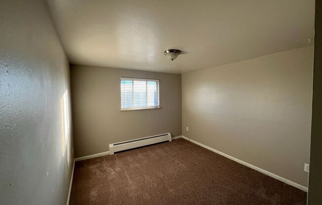 1160-1198 S Allison St