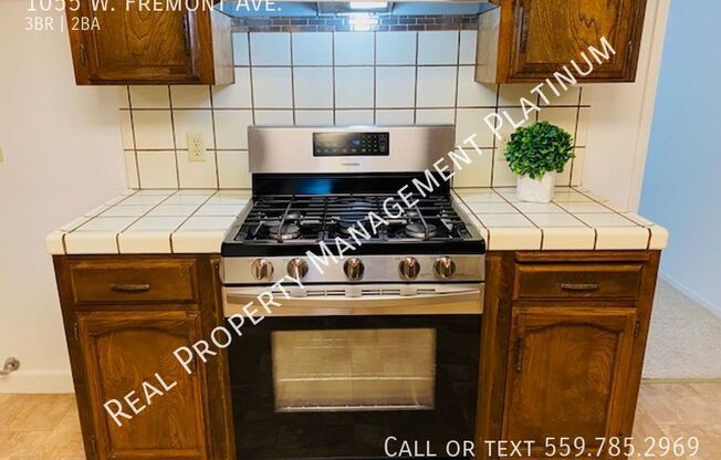 1055 W FREMONT AVE