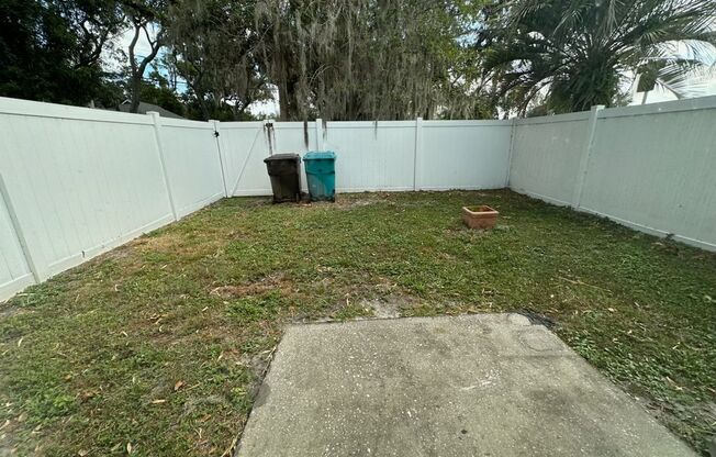 2 beds, 1 bath, $1,750