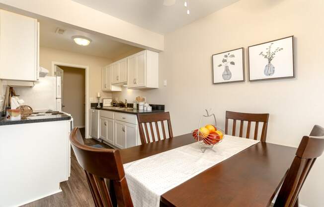 Three Oaks Apartments in Troy, MI; The Place to Call Home