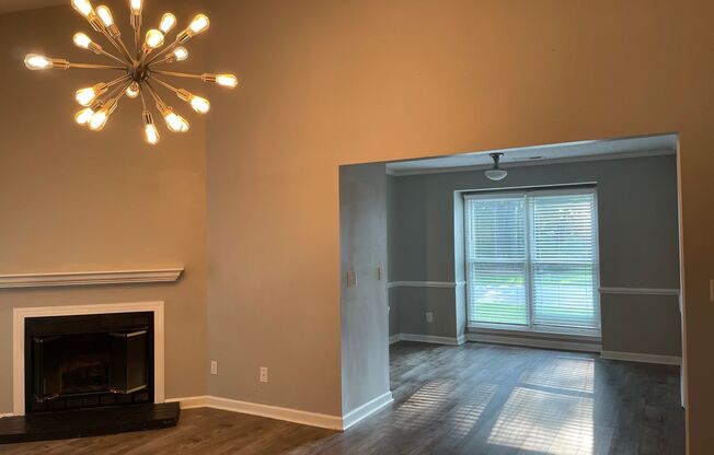 Charming 2 Bed, 2 Bath Triplex in Fayetteville