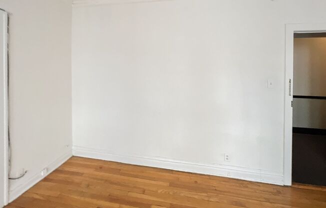 Studio, 1 bath, 437 sqft, $1,650, Unit 432-208