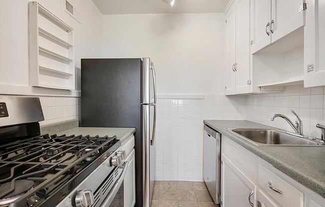The Glenwood Apartments in Denver, Colorado