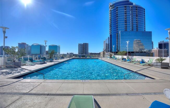 1 bed, 1.5 baths, $2,300, Unit # 1421