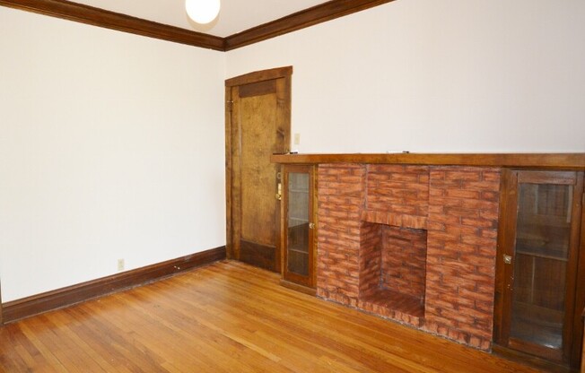 1402 W Warner Ave, Chicago IL 1