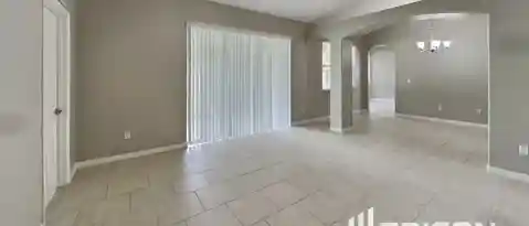 24 ROYAL PALM LN