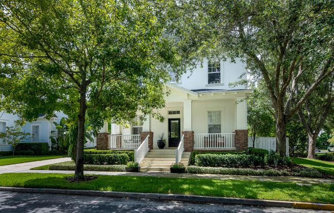 Baldwin Park Beauty! 3 bed/2.5 bath Pool Home! AVAILABLE OCTOBER 15th!