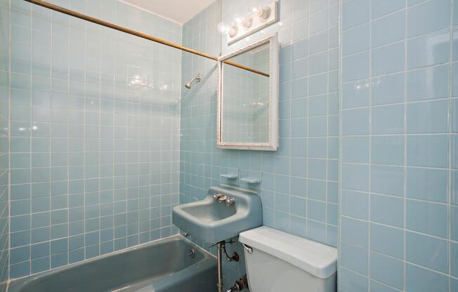 Studio, 1 bath, $2,350, Unit 5FN