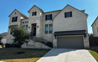 5 beds, 4.5 baths, $3,950