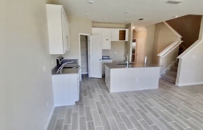 10323 Alder Creek Ln