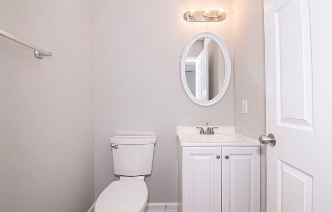 Delightful 4 Bedroom 2 Bath in Fairburn!