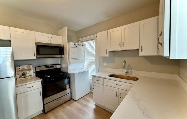 212 Elgin Ave.