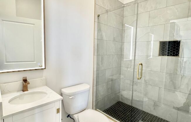 1 bed, 1 bath, 527 sqft, $1,295, Unit 506