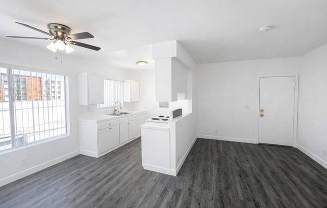 1 bed, 1 bath, 601 sqft, $1,450, Unit 22