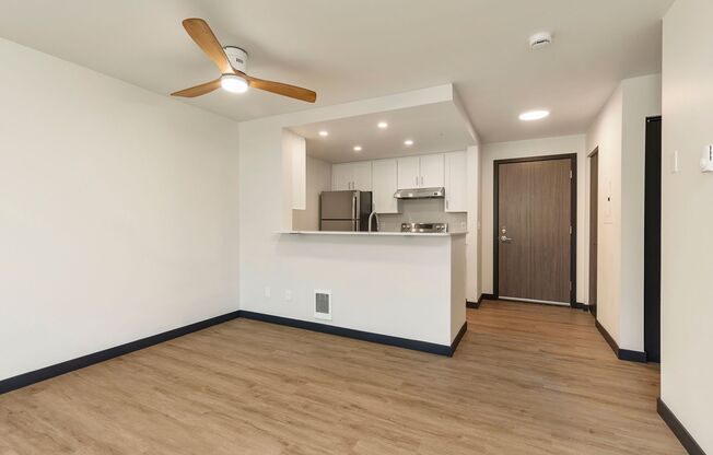 1 bed, 1 bath, 634 sqft, $2,345, Unit 306
