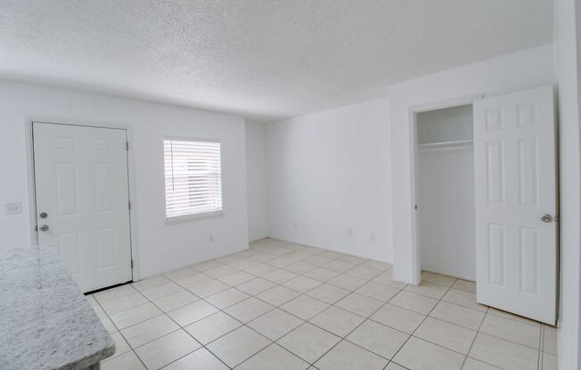 Hamilton House Apartments