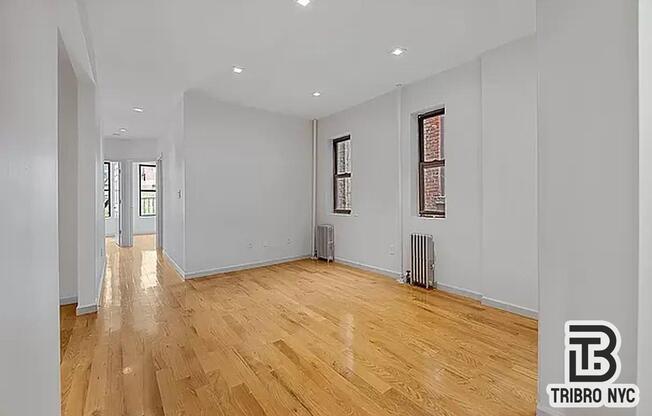 4 beds, 2 baths, $7,762, Unit 4