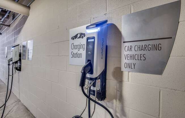Electric Vehicle Charging Stations at Windsor at West University, 77005, TX