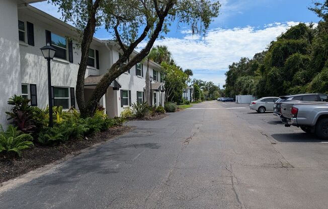 2 beds, 2 baths, $1,600, Unit # 16202