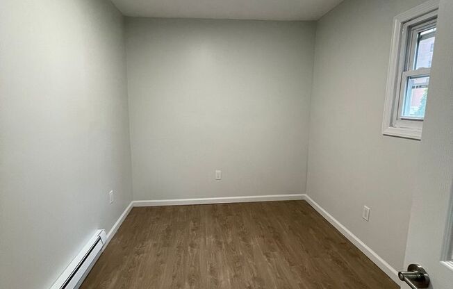 42 E 19th Street