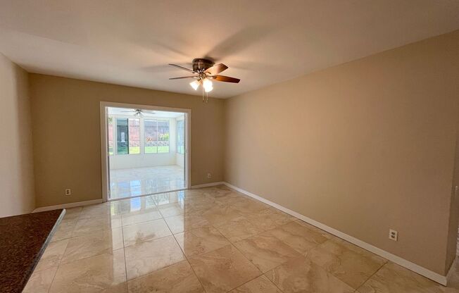 Stunning 4+2 West Hills Home Completely Redone!