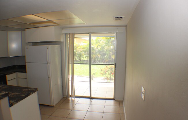 2 beds, 2 baths, 860 sqft, $1,300, Unit 4009 SE 11th Ave #107