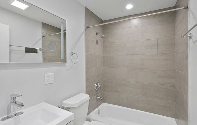 Studio, 1 bath, 369 sqft, $1,495, Unit 508