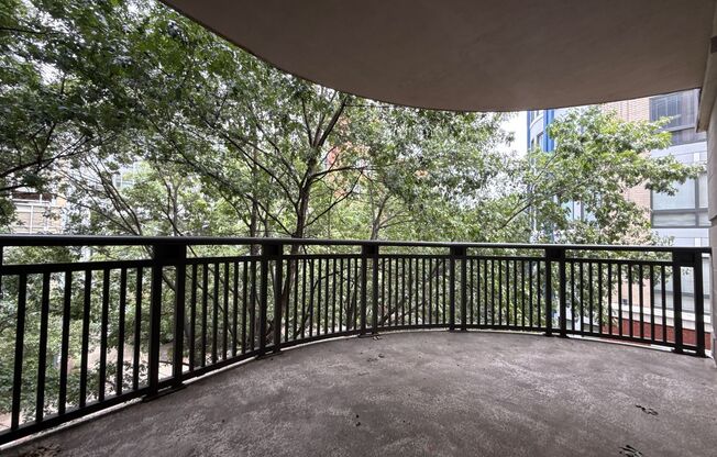2 beds, 2 baths, $1,900