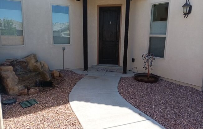 Stunning 4 bedroom, 3.5 bathroom home! Showings available now!!