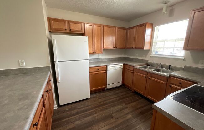 2 beds, 2 baths, 1,131 sqft, $1,475, Unit 2772-3