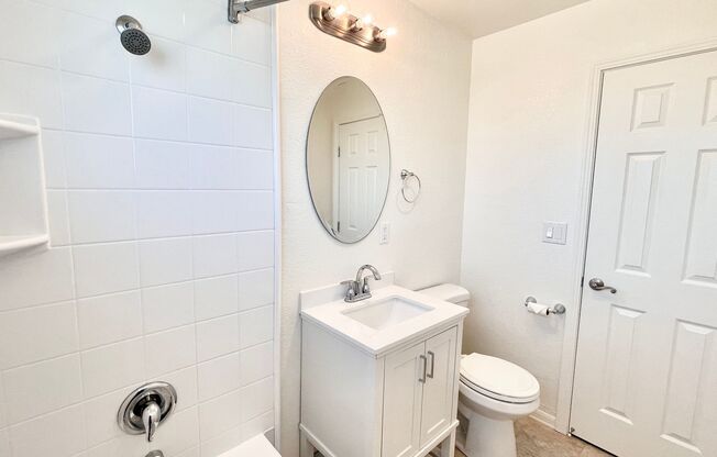 2 beds, 1 bath, $3,150, Unit 308