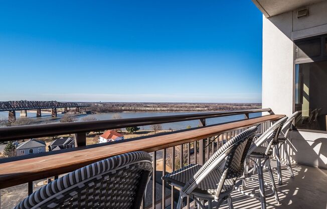 3 beds, 3.5 baths, $10,000, Unit Units 1005-1006