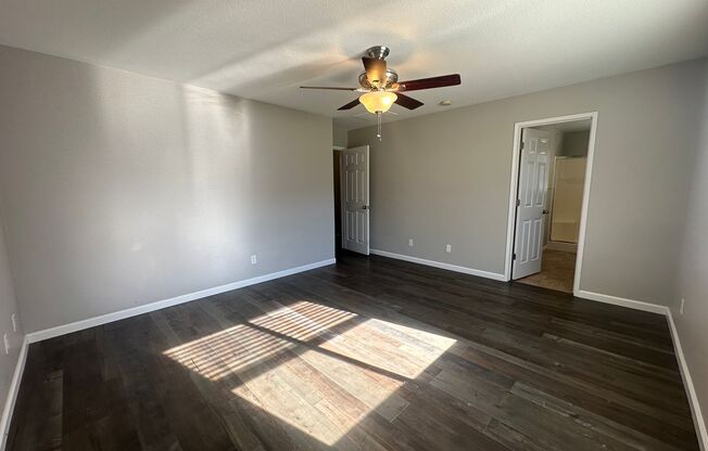 3 beds, 2 baths, $2,100