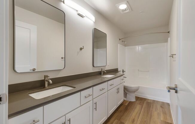 2 beds, 2 baths, 1,005 sqft, $2,795, Unit 402