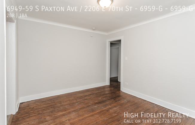 6949 59 S PAXTON