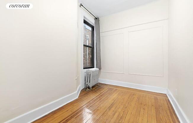 503 W 122 ST
