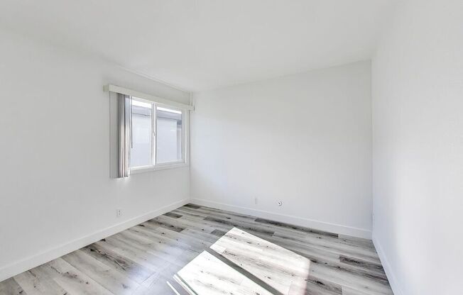 35750 Bettencourt St