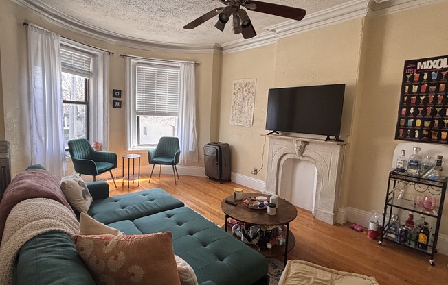 86 Hammond St