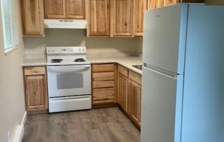 Studio, 1 bath, 500 sqft, $895, Unit 2