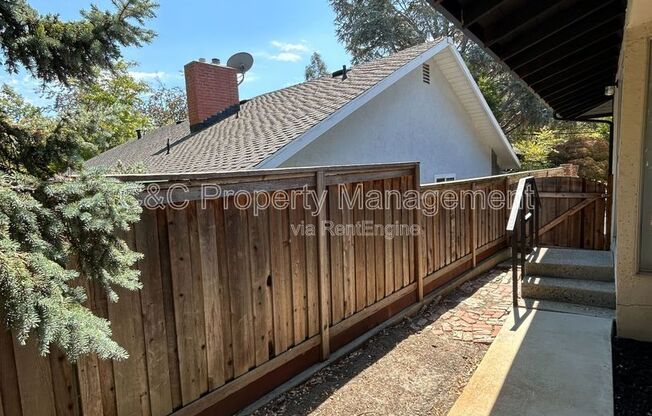 5535 OLINDA RD