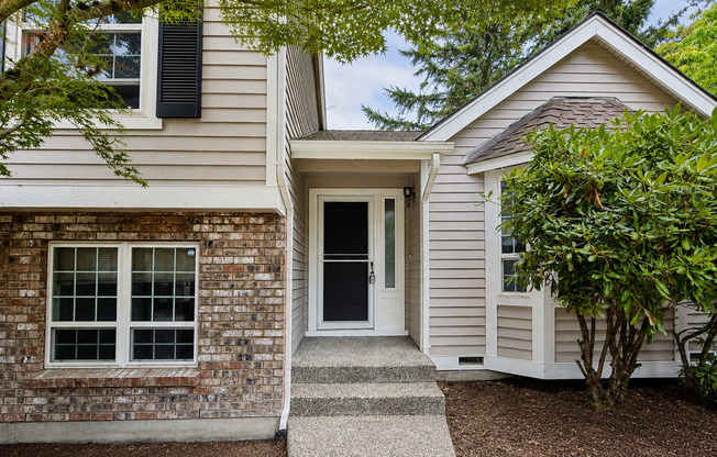 Private Summer Ridge Retreat with Vaulted Ceilings & Fenced Backyard