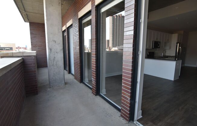 1 bed, 1 bath, 642 sqft, $3,160, Unit 3833-417