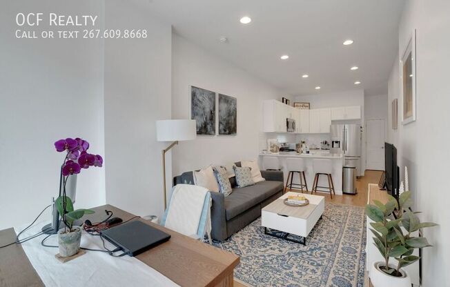 709 N 19 ST