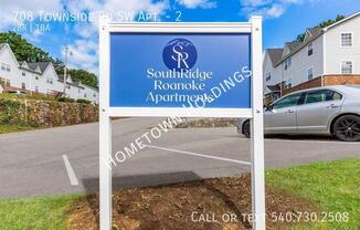 708 TOWNSIDE RD SW