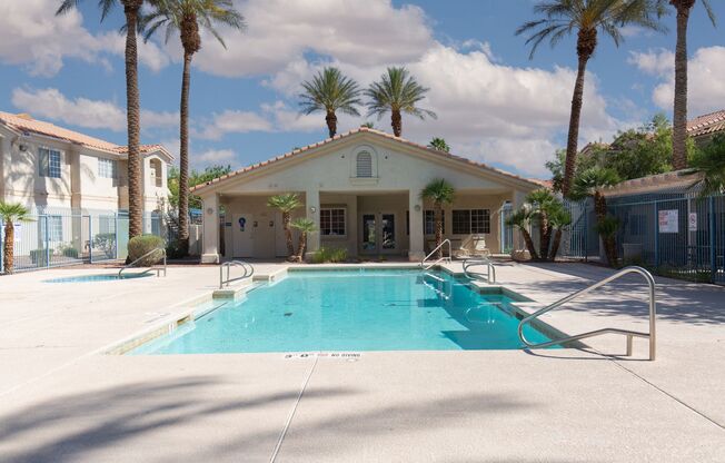 2 beds, 2 baths, $1,250, Unit Bldg KK